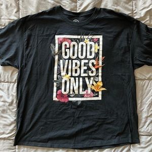 XXXL Black “Good Vibes Only” t-shirt